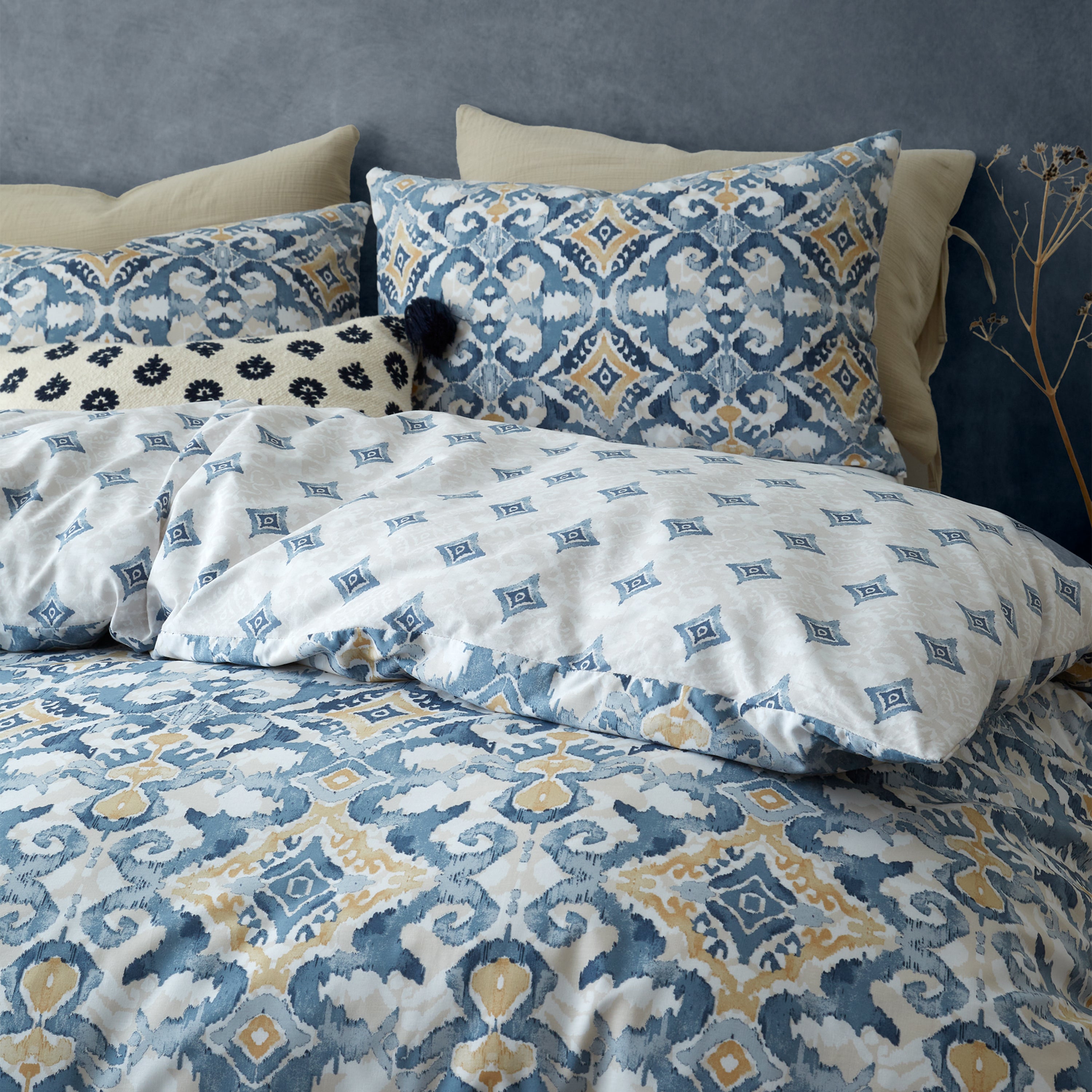 Inara Ikat Indigo Reversible Duvet Cover Set, Blue