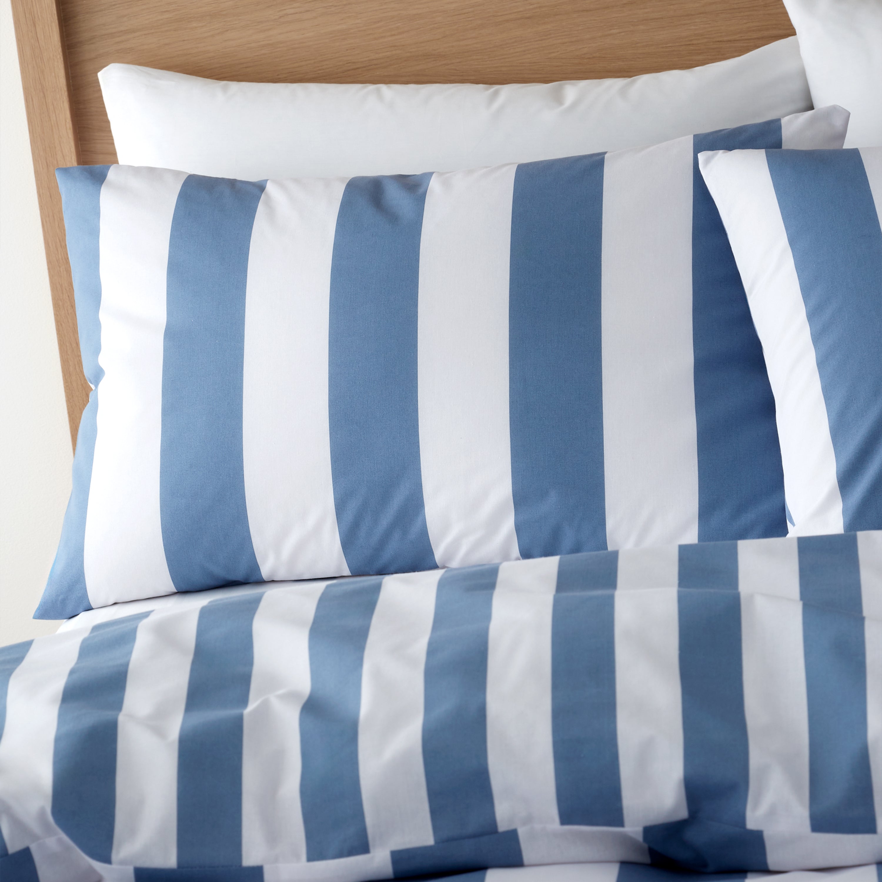 Cove Stripe Reversible Duvet Cover Set, Blue