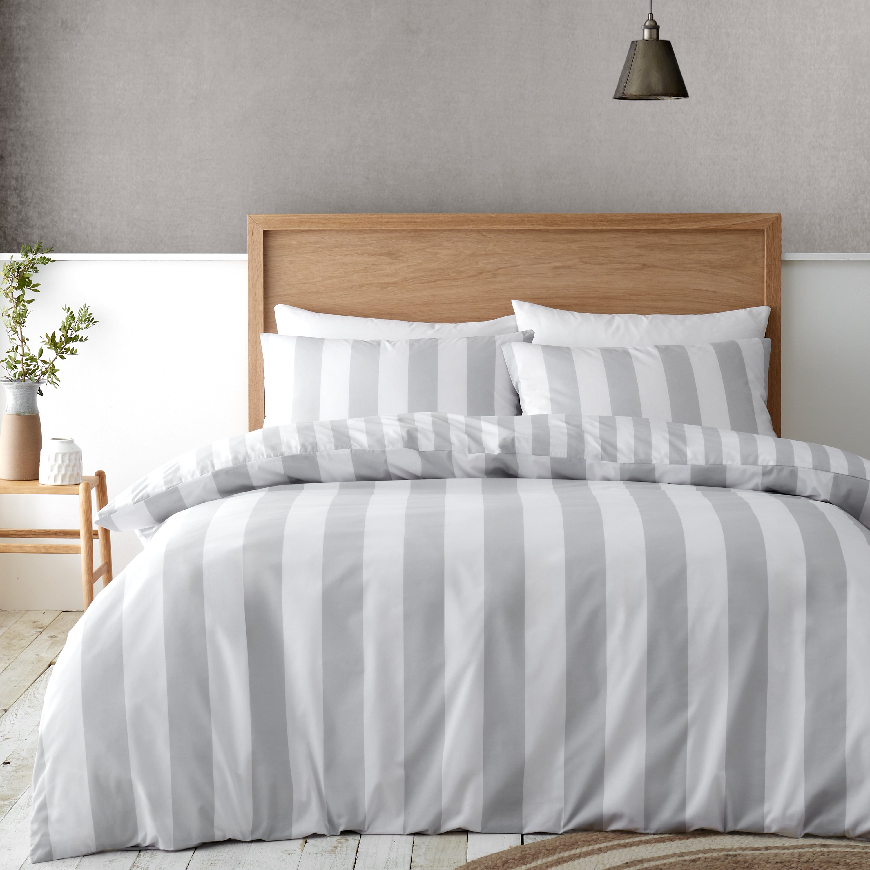 Cove Stripe Reversite Duvet Cover Set, Silver