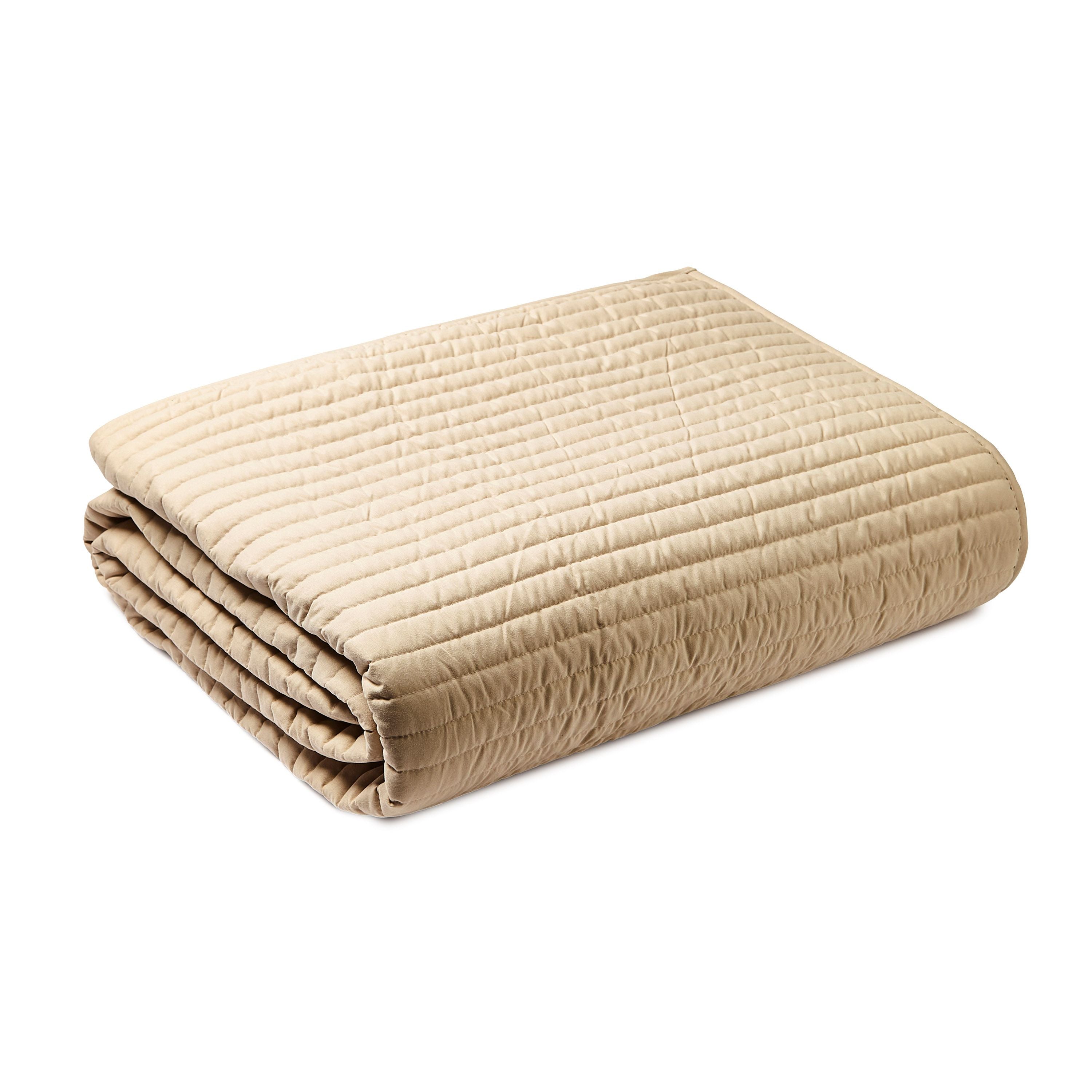 Quilted Lines Bedspread, Natural