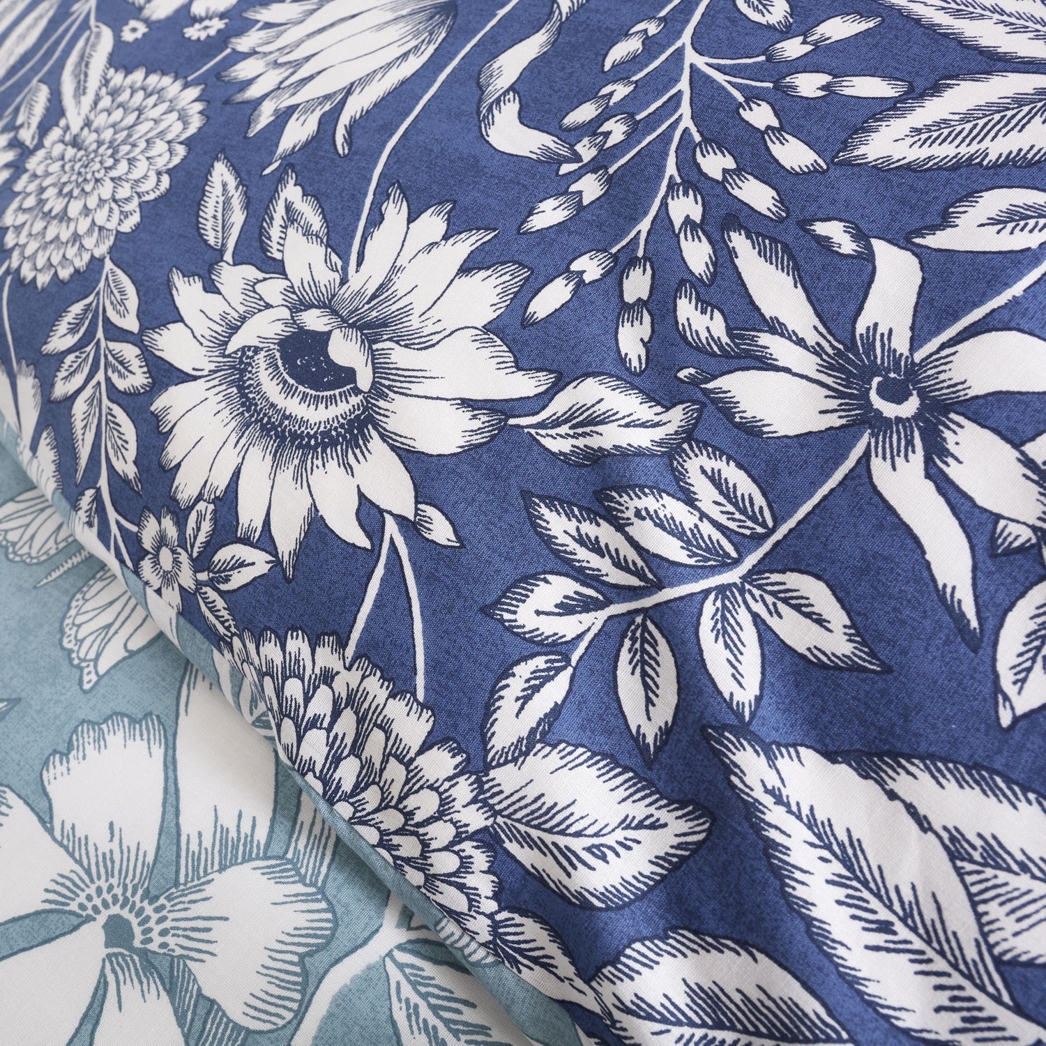 Tapestry Floral, Blue
