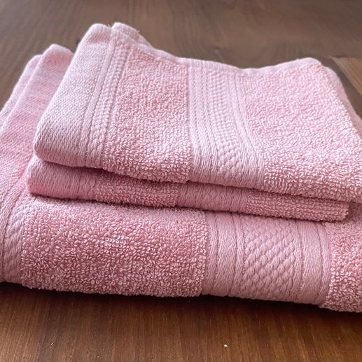550g Cotton Towels, Pink - 2 Face Cloths & 1 Hand Towel