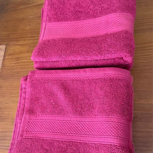 550g Cotton Towels - Burgundy, Priced individually